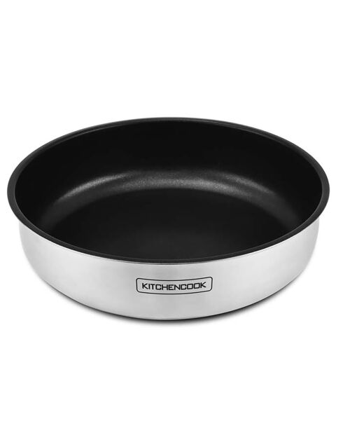 Batterie de cuisine grise