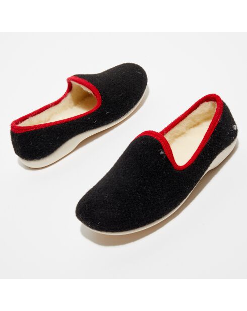 Chaussons charentais fourrés en Laine noir/bord rouge