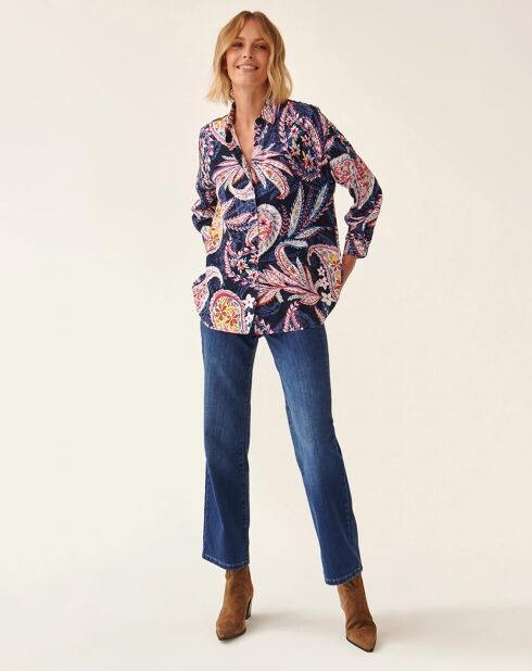 Marineblaues Trikiti-Shirt