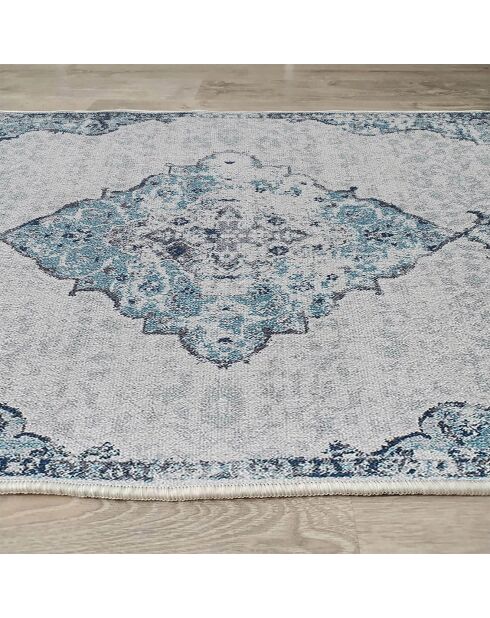 Tapis vintage bleu