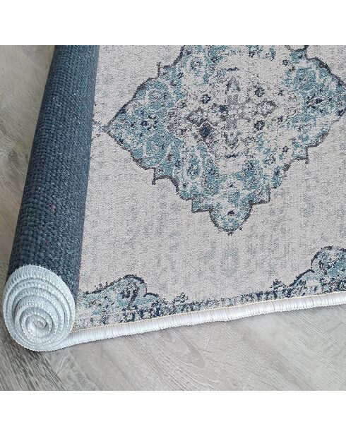 Tapis vintage bleu