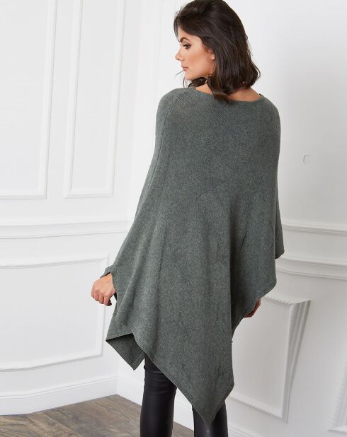 Khakifarbener Poncho aus einer Kaschmirmischung