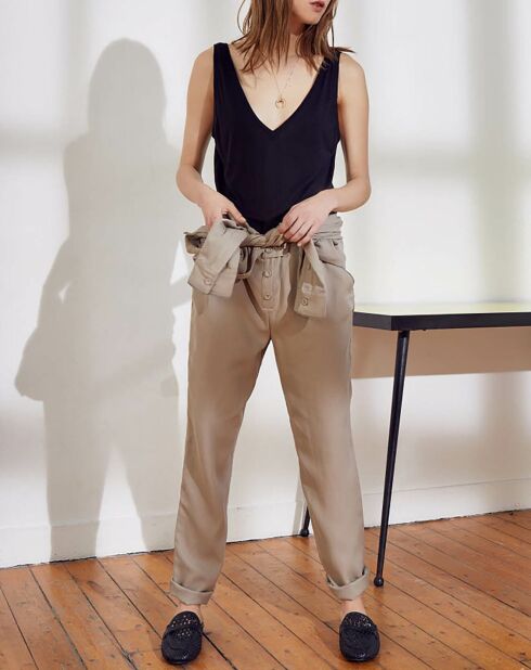 Combinatie van sandelhoutmastiek