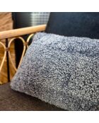 Blaues doppelseitiges Lammfellkissen - 40x25x10 cm