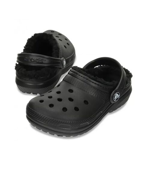 Klassische, schwarz gefütterte Holzschuhe