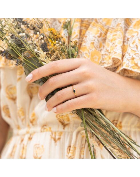 Bague Marta Onyx en laiton doré