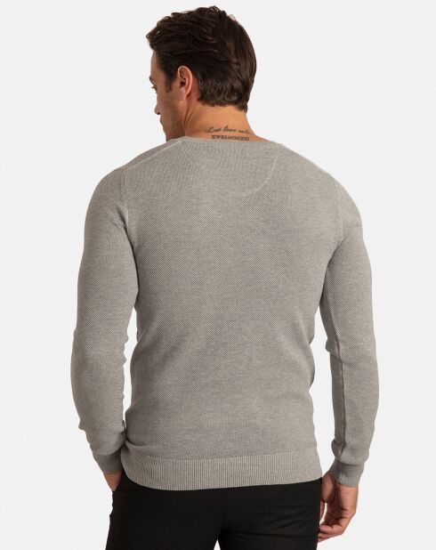 Kevin grauer melierter Pullover mit V-Ausschnitt