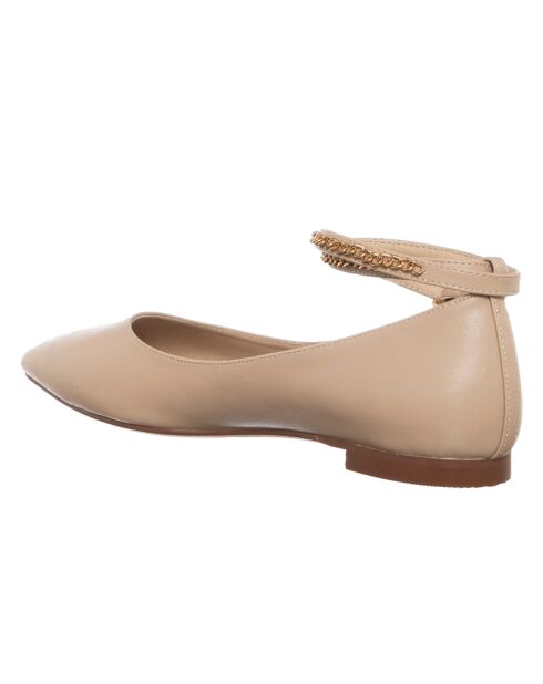 Cleia nackte Ballerinas