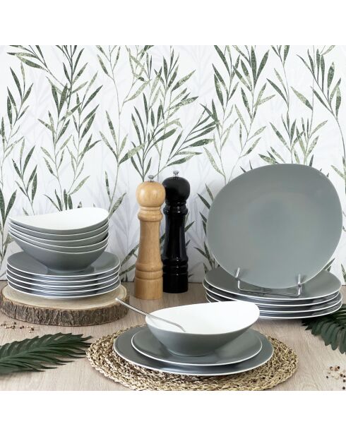 Servies in grijs porselein van Sven - 18 stuks