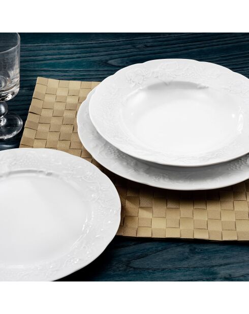 Servies van wit porselein uit de Provence - 18 stuks