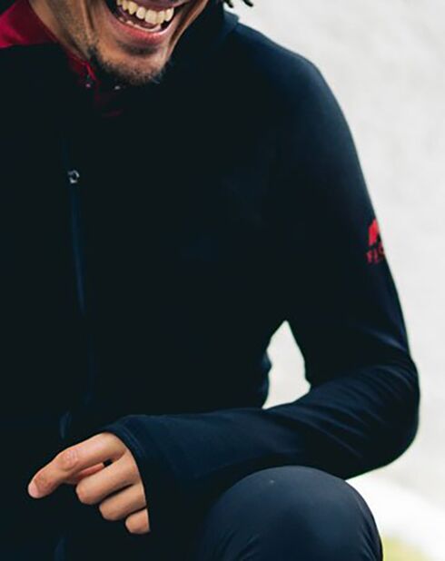 Ultraschwarze Jacke aus 100% Merinowolle