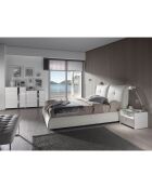 Banc similicuir et pieds en acier blanc - 120x45x42 cm