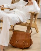 Bolso de hombro Jamily de piel de cordero camel - 36x28x9 cm