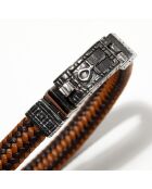Stalen kruisarmband en bruin gevlochten leer