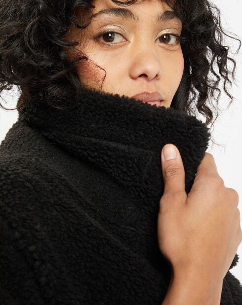 Cape réversible en Fausse Fourrure Mont noire