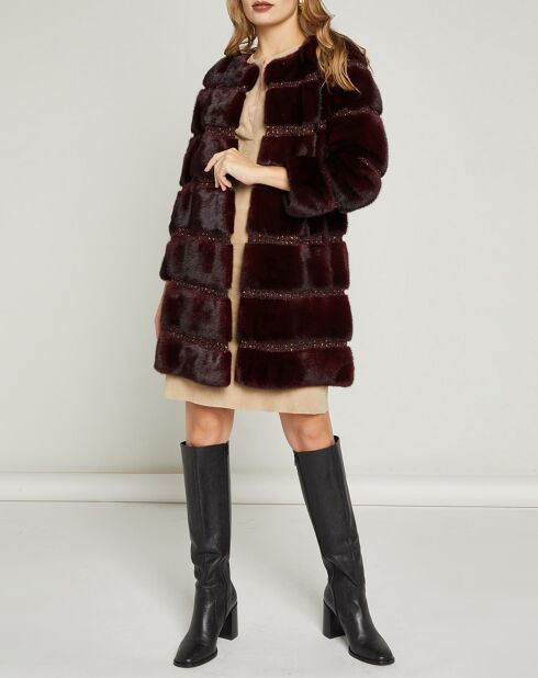 Burgundy Reef, met zijde gevoerde nertsbontjas