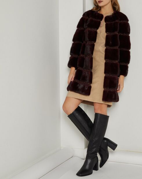 Burgundy Reef, met zijde gevoerde nertsbontjas