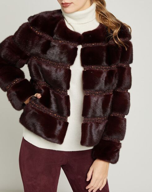 Chaqueta de piel de visón con forro de seda reflectante burdeos