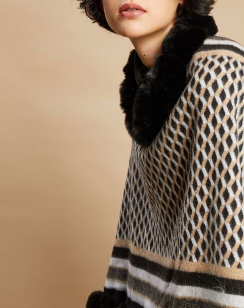 Poncho negro Anne