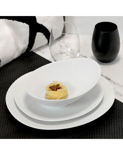6 Assiettes creuses  en Porcelaine Sven blanches - 22x18x14 cm