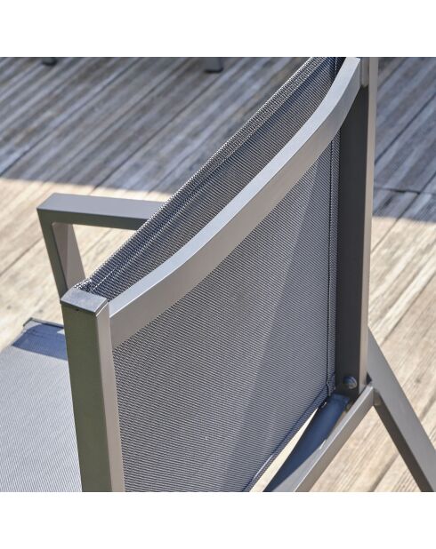 2 stapelbare FLORIDE Gartenstühle in Anthrazitgrau