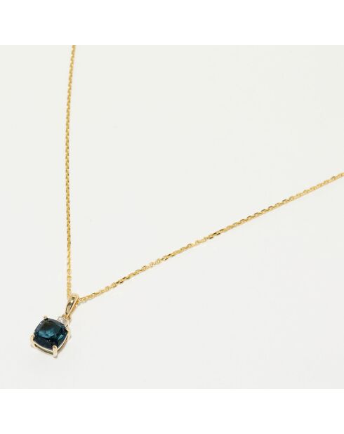 Anhänger aus 0,02 Karat Tonga-Diamant und 1,5 Karat Blautopas-Gelbgold