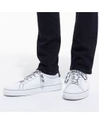 Baskets en Cuir avec empiècement en vinyle blanches