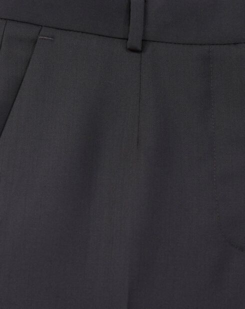 Hose aus reiner Wolle mit schwarzem Nietendetail