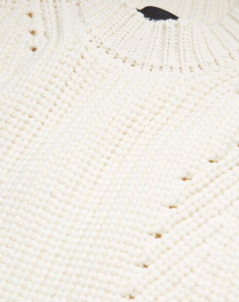 Leicht durchbrochener Pullover mit Rundhalsausschnitt in Ecru
