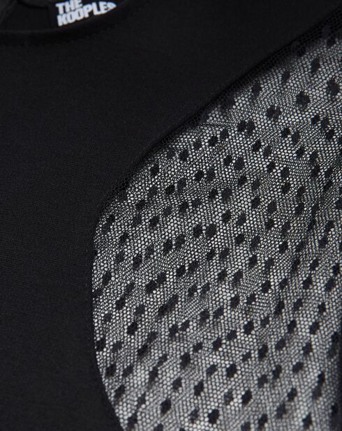 Robe fitée avec incrustation noire