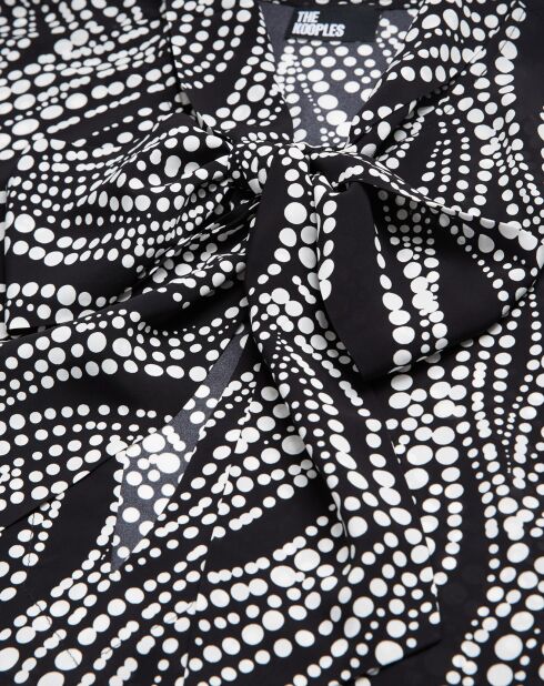 Top Lavaliere con perlas blancas y negras