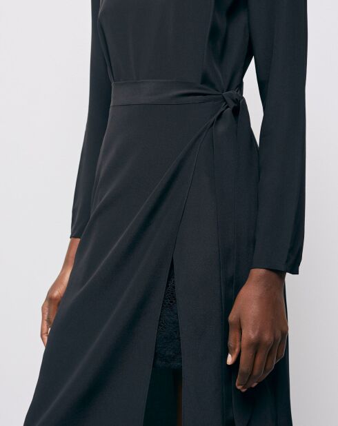 Robe 100% Soie Longue manches longues base Dentelle noire