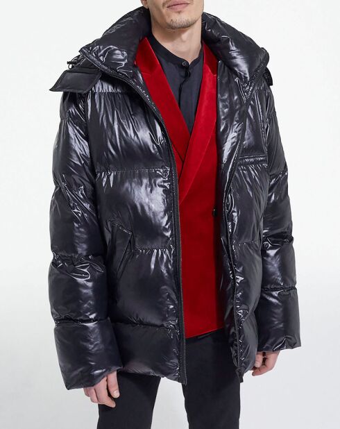 Schwarze Oversize-Daunenjacke