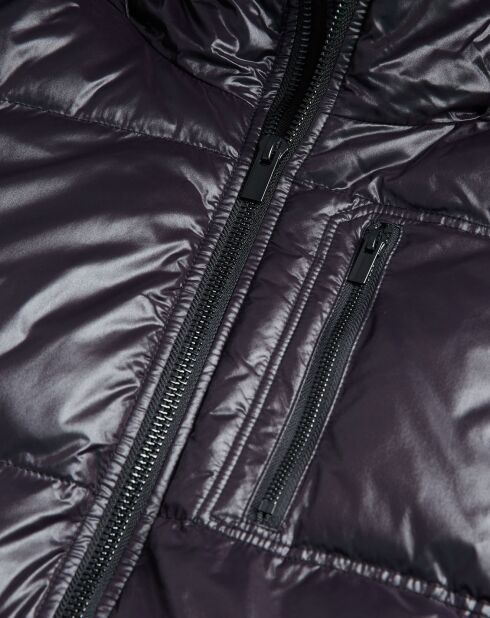Schwarze Oversize-Daunenjacke