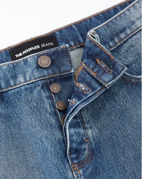 Gerade geschnittene Hose aus verwaschenem blauem Denim mit 5 Taschen