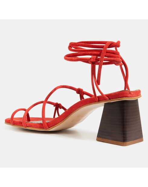 Oranjerode Goldie lederen fluwelen sandalen met hak van 7 cm