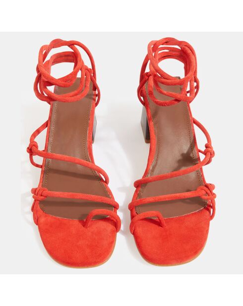 Oranjerode Goldie lederen fluwelen sandalen met hak van 7 cm