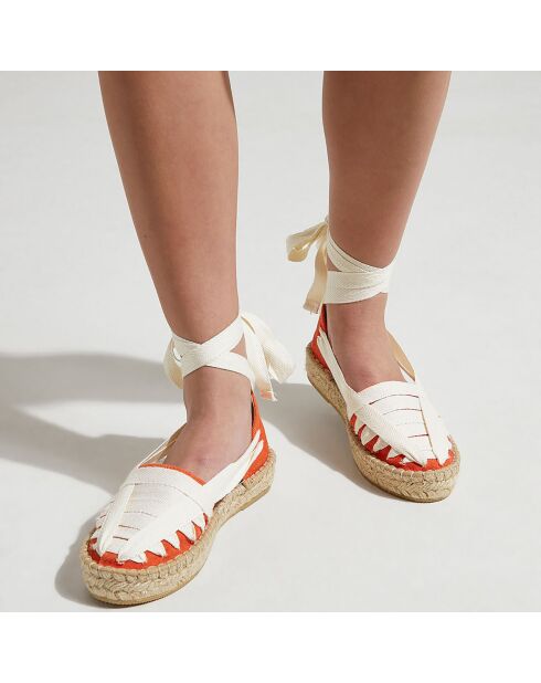 Alpargatas de algodón orgánico con corbatas en color crudo/naranja