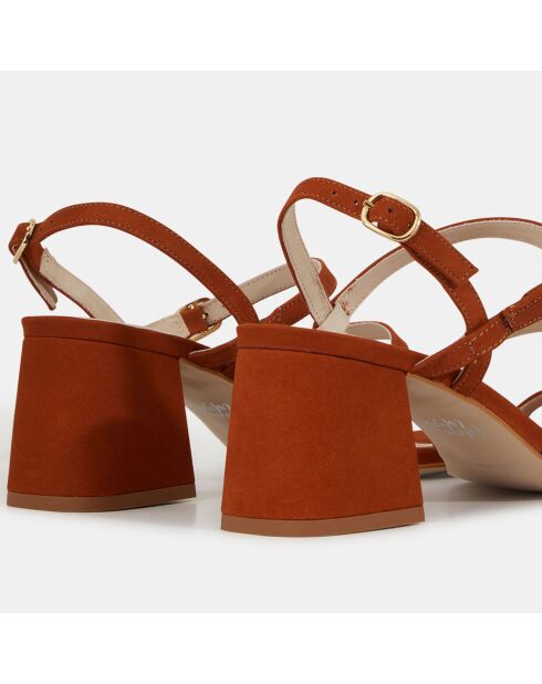 Sandalen aus ziegelorangefarbenem Leder mit Absatz 6 cm
