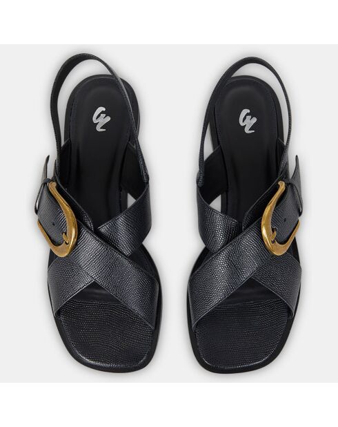 Sandalias de piel con hebilla negra