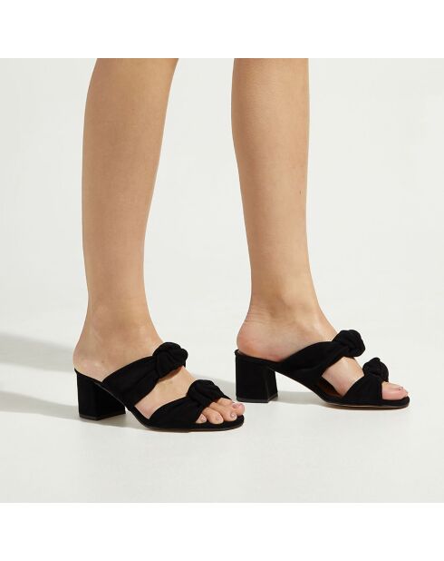 Muiltjes van zwart fluwelen leer met hak van 5,5 cm