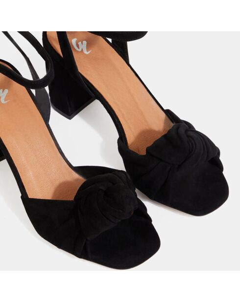 Schwarze Sandalen aus Veloursleder mit Absatz 8,5 cm