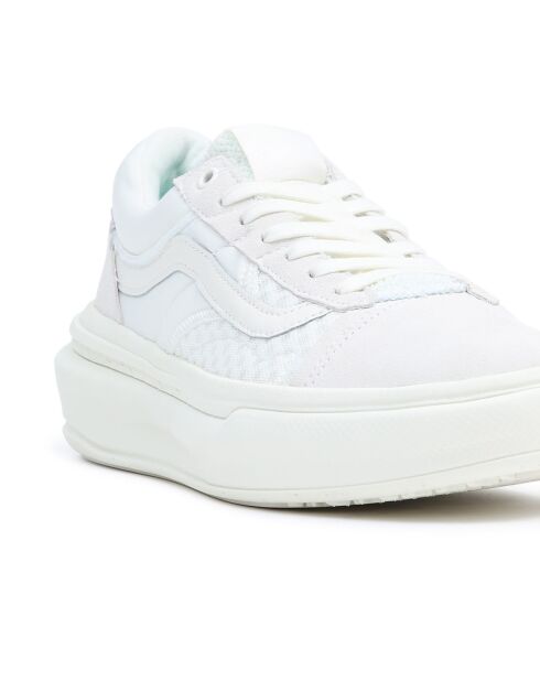 Baskets Old Skool Overt Plus C blanches