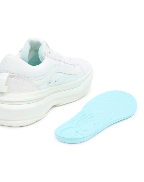 Baskets Old Skool Overt Plus C blanches