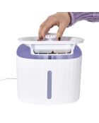 Fuente de agua blanca