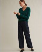 Grüner Pullover aus 100% Cashmere mit V-Ausschnitt