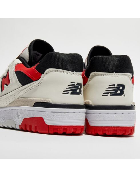 Baskets en Cuir & Textile 550 écru/rouge