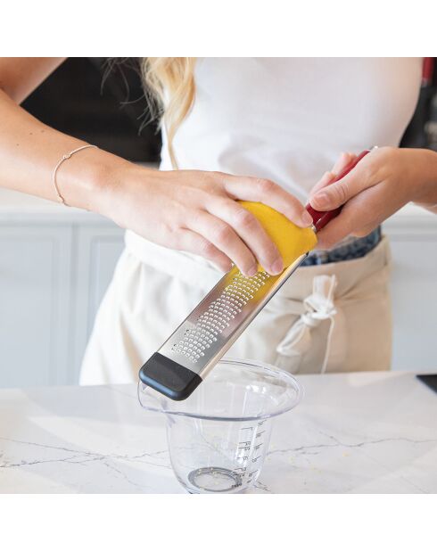 Râpe fine double sens Core Line rouge