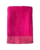 Serviette de bain en éponge velours Shady fuchsia - 90x160 cm