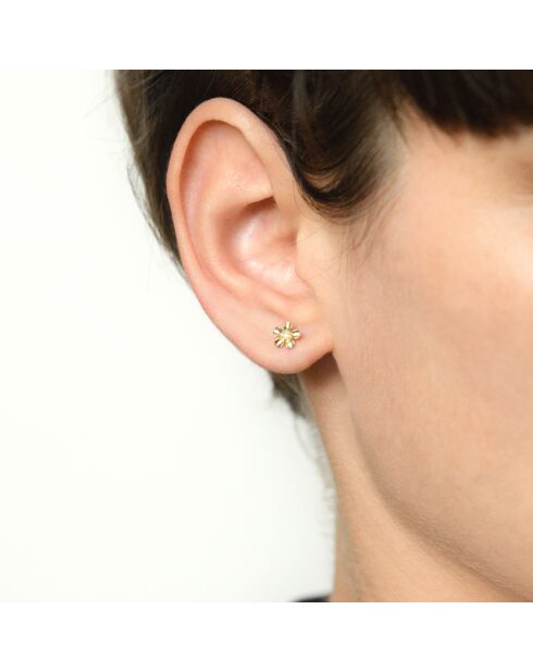 Orecchino singolo mini fiori in oro giallo e zirconio